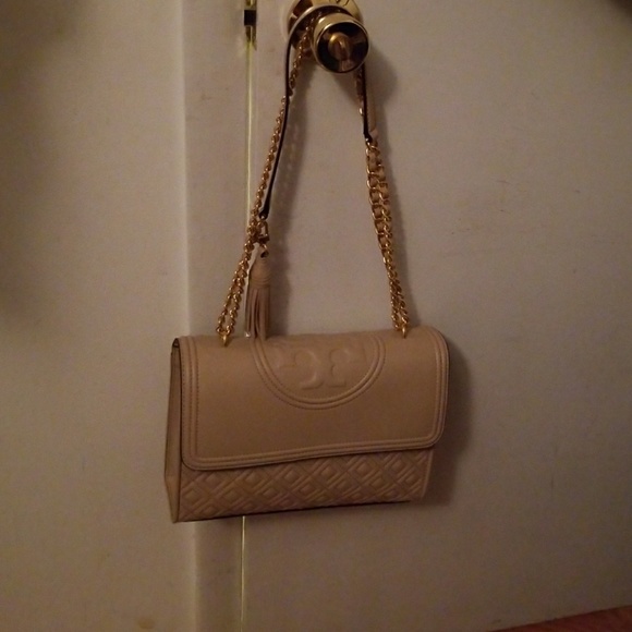 Authentic Brand New Fleming LARGE  Tory Burch - Picture 5 of 5